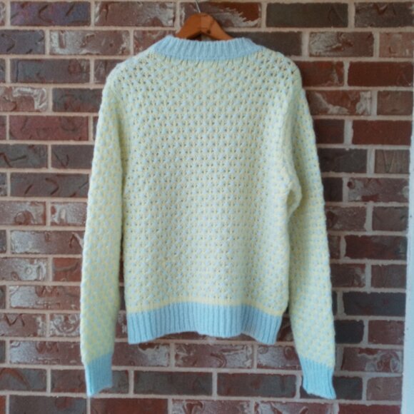 Vintage Italian Cocogio lightweight pastel blue/yellow sweater Size L runs small - Picture 2 of 7